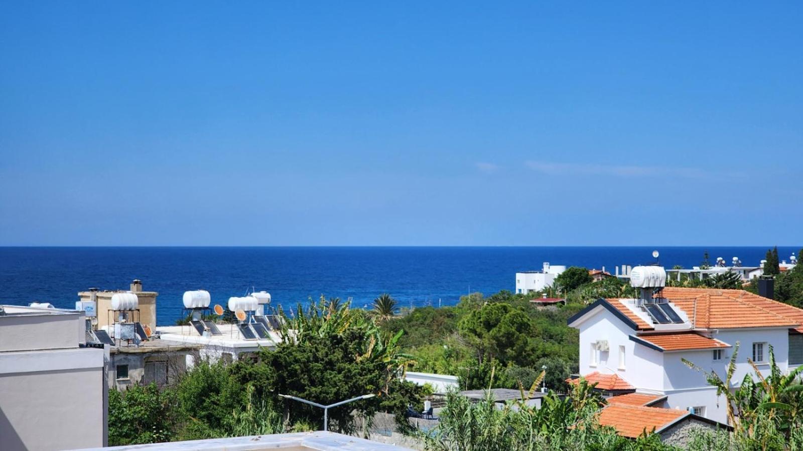 Sea View Apartment Kyrenia Kyrenia  Exterior photo