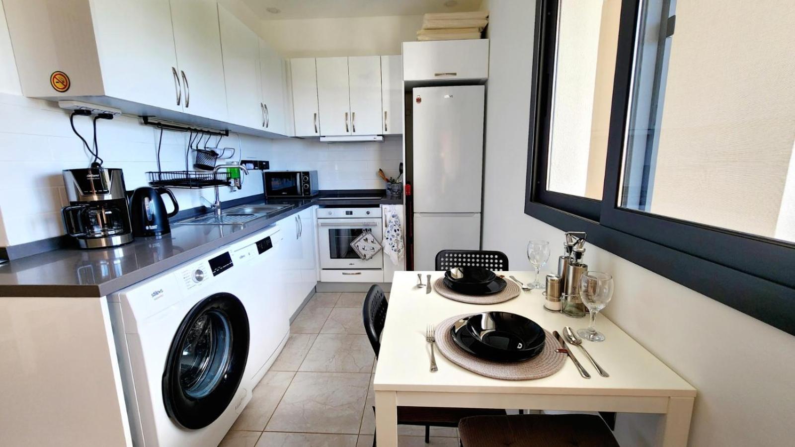 Sea View Apartment Kyrenia Kyrenia  Exterior photo